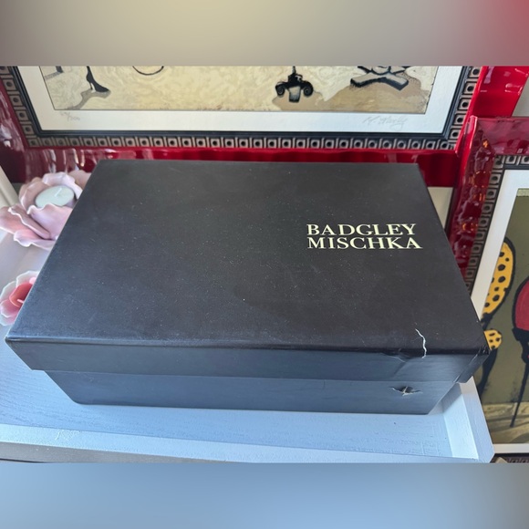 Badgley Mischka Glittering Gold Heels - Picture 10 of 11